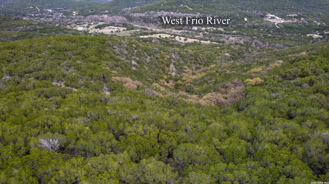 9600 Ranch Road 336, Leakey, TX 78873
