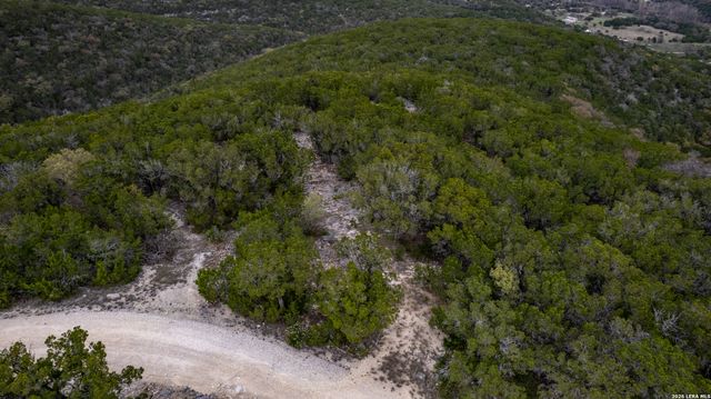 9600 Ranch Road 336, Leakey, TX 78873