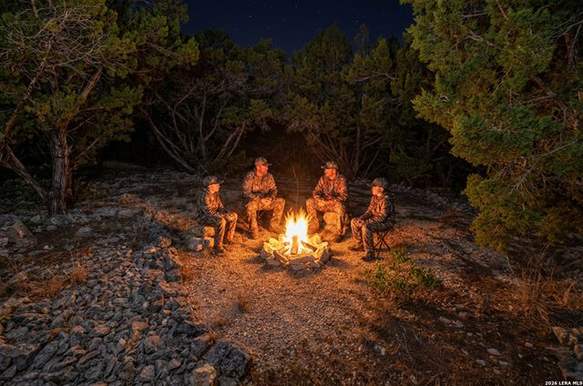 9600 Ranch Road 336, Leakey, TX 78873