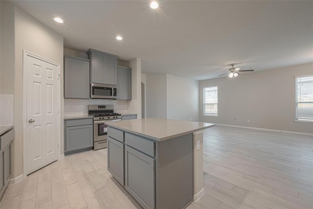 13326 Prado Ridge Lane, Iowa Colony, TX 77583