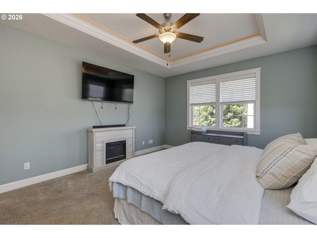 781 E MCKINLEY St, Carlton, OR 97111