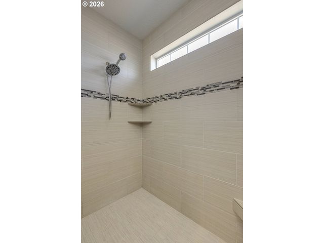 781 E MCKINLEY St, Carlton, OR 97111