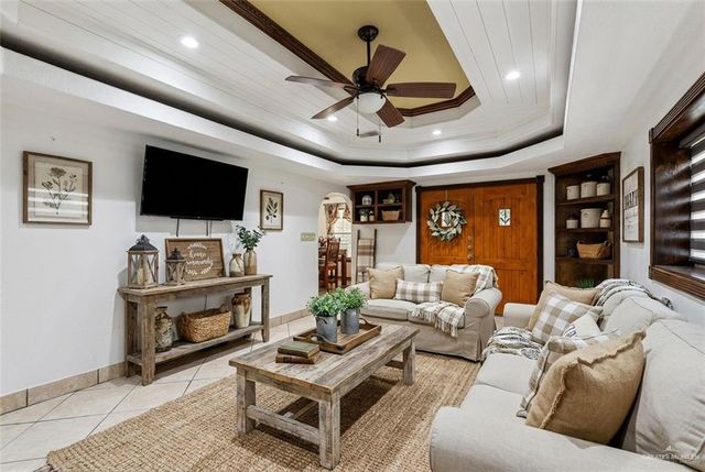 2306 Flores Drive, Mission, TX 78574