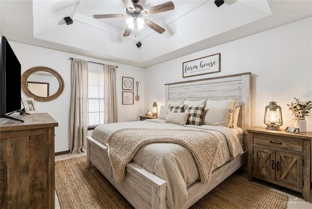 2306 Flores Drive, Mission, TX 78574