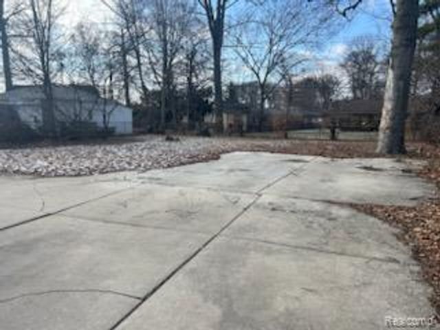 16429 Kinloch, Redford, MI 48240