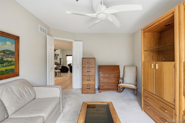 37 W Village Lane, Dearborn, MI 48124