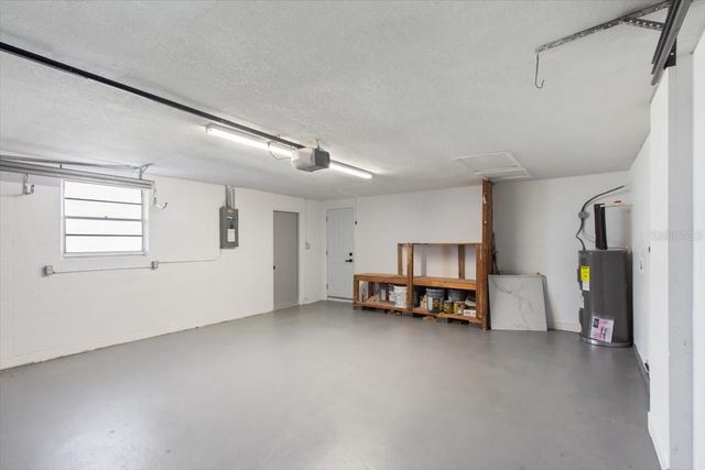 6250 7TH AVENUE, New Port Richey, FL 34653