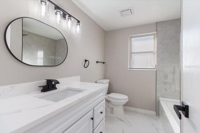 6250 7TH AVENUE, New Port Richey, FL 34653