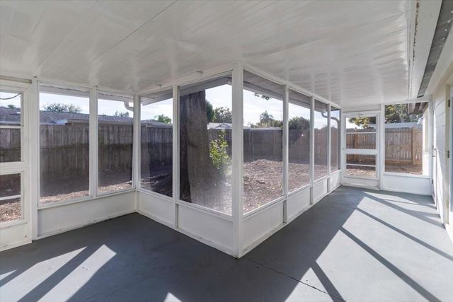 6250 7TH AVENUE, New Port Richey, FL 34653