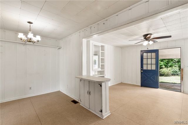 2228 Lavera, Tuscaloosa, AL 35404