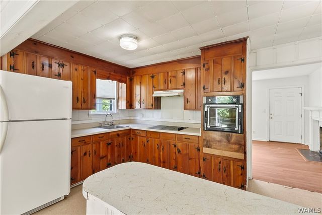 2228 Lavera, Tuscaloosa, AL 35404