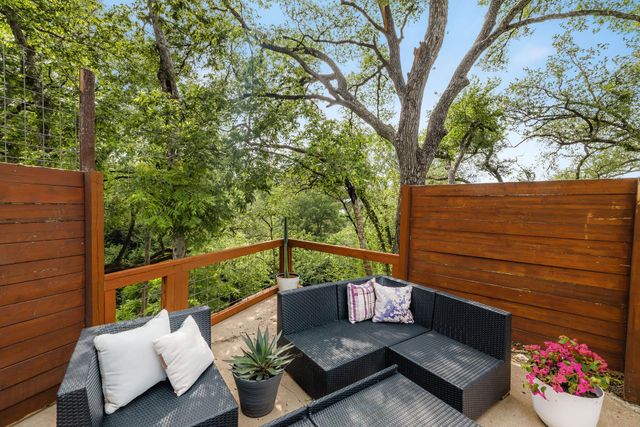 2003 Dexter ST, Austin, TX 78704