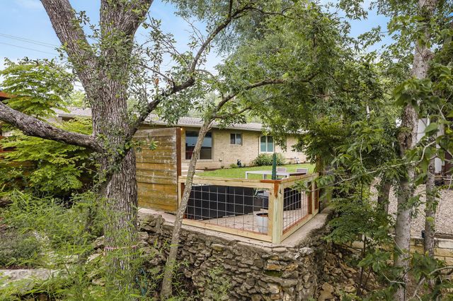 2003 Dexter ST, Austin, TX 78704
