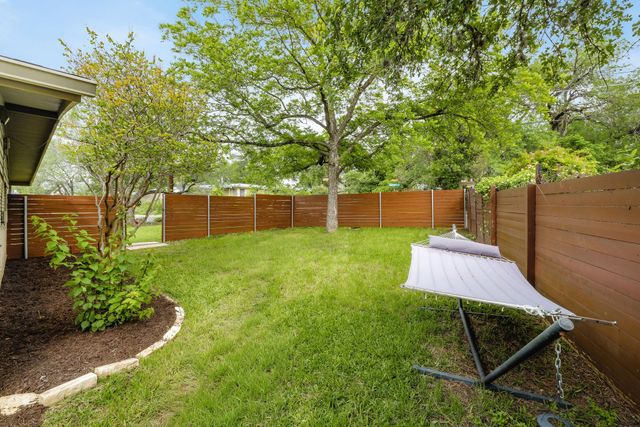 2003 Dexter ST, Austin, TX 78704