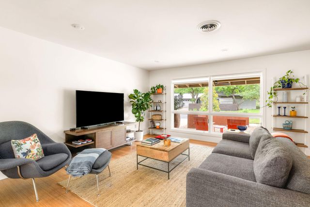 2003 Dexter ST, Austin, TX 78704