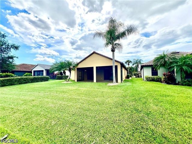12074 Country Day CIR, Fort Myers, FL 33913