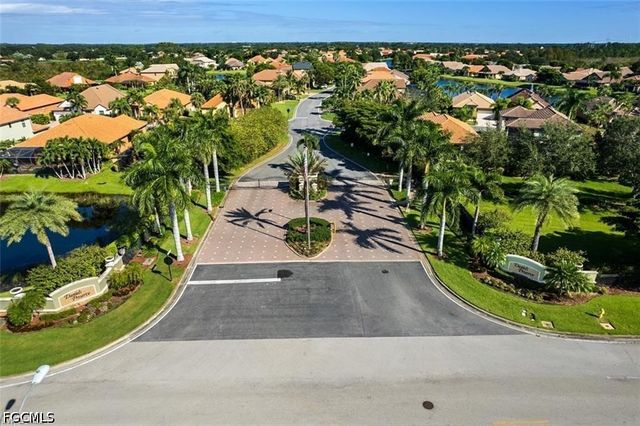 12074 Country Day CIR, Fort Myers, FL 33913