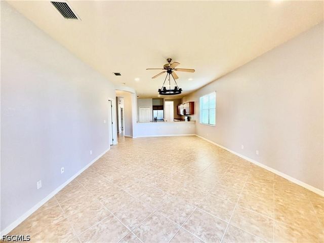 12074 Country Day CIR, Fort Myers, FL 33913