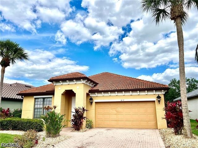 12074 Country Day CIR, Fort Myers, FL 33913