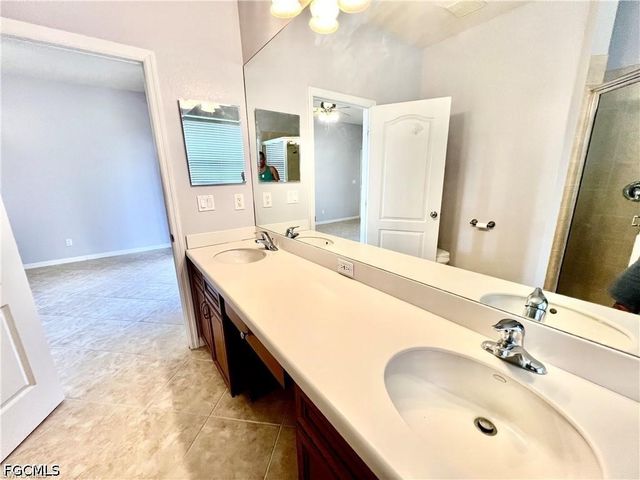 12074 Country Day CIR, Fort Myers, FL 33913