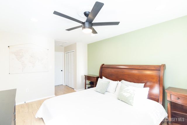 130 Albury Way, North Brunswick, NJ 08902