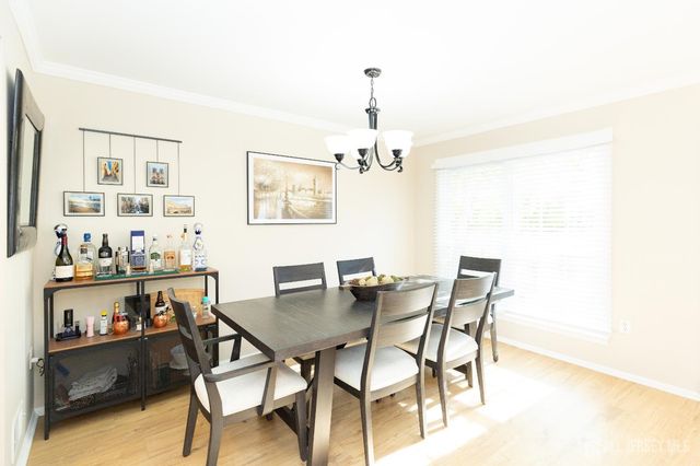 130 Albury Way, North Brunswick, NJ 08902