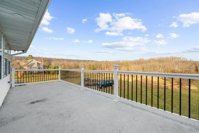 988 Hoch Road, Moore Twp, PA 18038