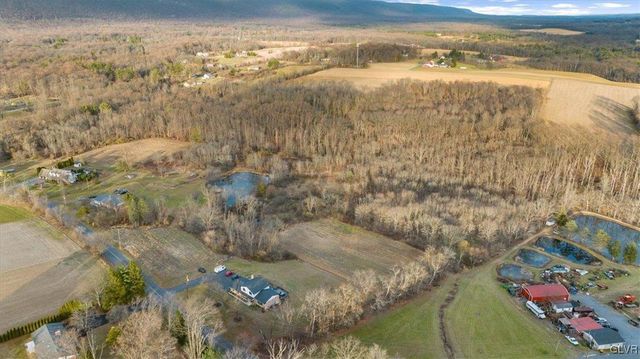 988 Hoch Road, Moore Twp, PA 18038