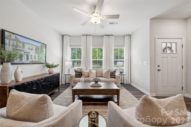 6558 Harlech Street 26, Charlotte, NC 28269