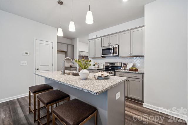 6558 Harlech Street 26, Charlotte, NC 28269