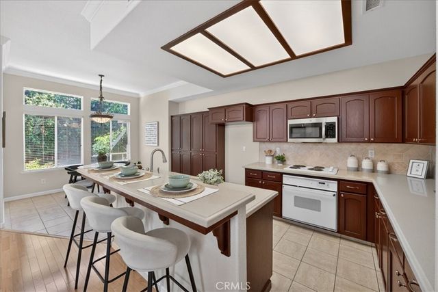 2554 Twain AVE, Clovis, CA 93611