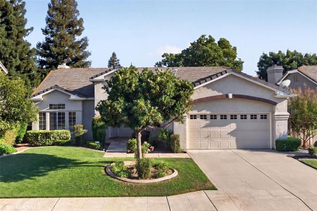 2554 Twain AVE, Clovis, CA 93611