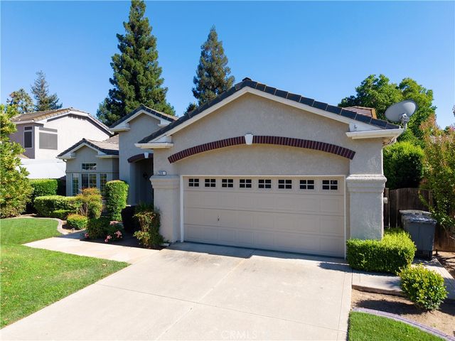 2554 Twain AVE, Clovis, CA 93611