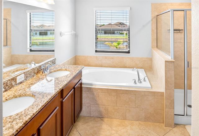 13415 WHITE SAPPHIRE ROAD, Riverview, FL 33579