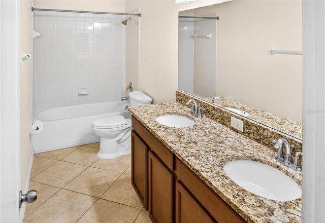 13415 WHITE SAPPHIRE ROAD, Riverview, FL 33579