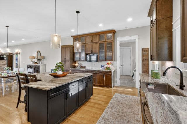 3323 Dobbins Pike, Portland, TN 37148