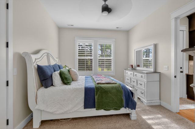 3323 Dobbins Pike, Portland, TN 37148