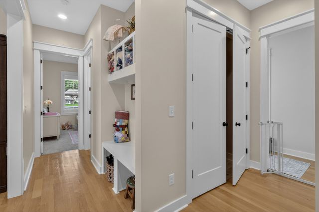 3323 Dobbins Pike, Portland, TN 37148