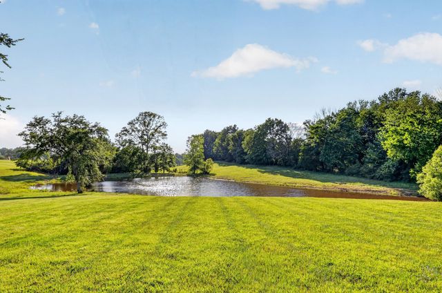 3323 Dobbins Pike, Portland, TN 37148