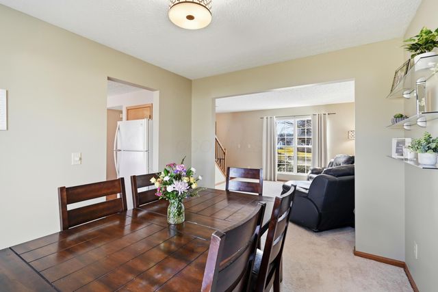 946 Lateglow Court, Newark, OH 43055