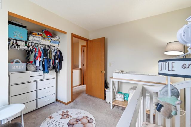 946 Lateglow Court, Newark, OH 43055