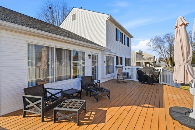 946 Lateglow Court, Newark, OH 43055