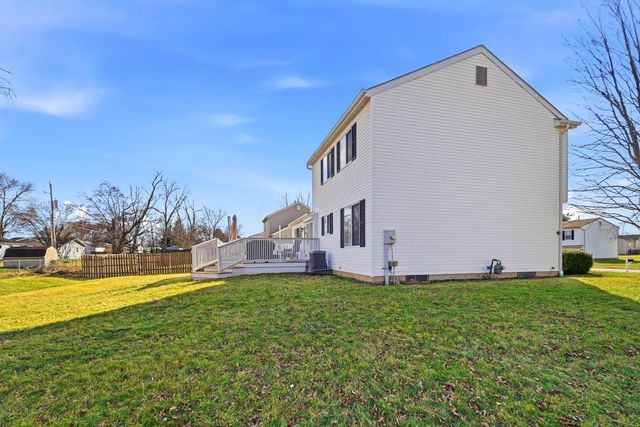 946 Lateglow Court, Newark, OH 43055