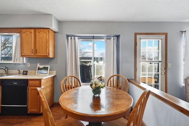 946 Lateglow Court, Newark, OH 43055