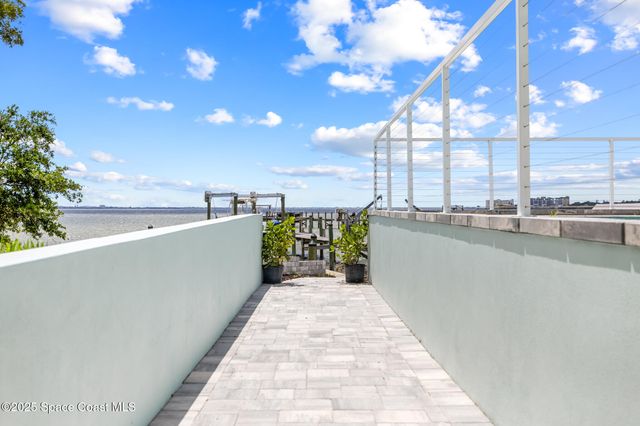 1313 Worth Court NE, Palm Bay, FL 32905