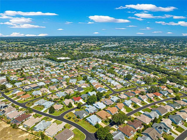 1402 ARREDONDO DRIVE, The Villages, FL 32162