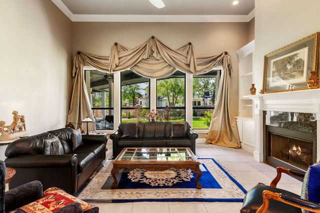1106 Royal Adelade Drive, College Station, TX 77845