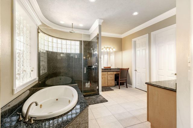 1106 Royal Adelade Drive, College Station, TX 77845