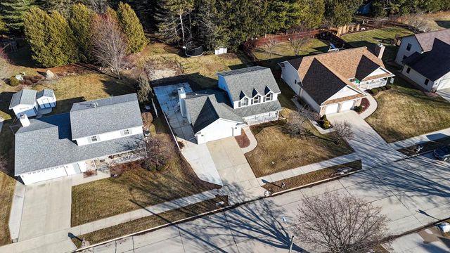 4523 COLUMBUS STREET, Two Rivers, WI 54241