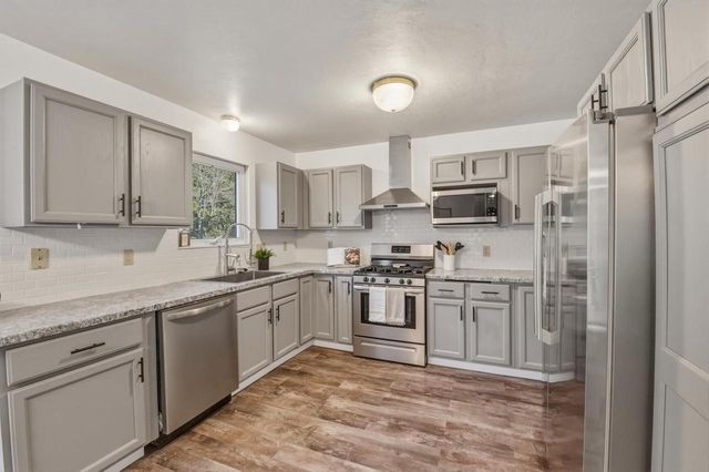 4523 COLUMBUS STREET, Two Rivers, WI 54241